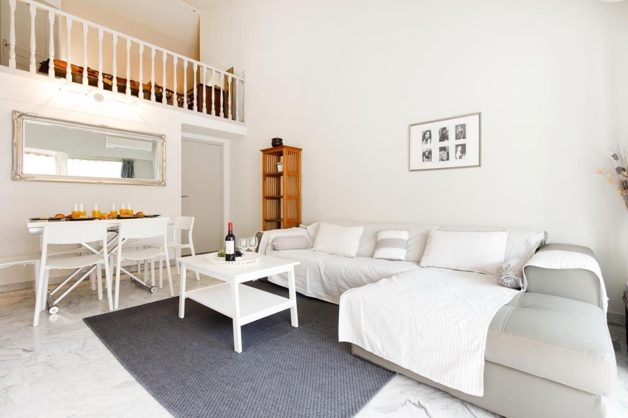 Nomad Yourhosthelper Apartment *